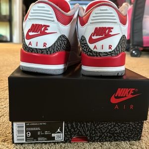 Air Jordan 3 Retro